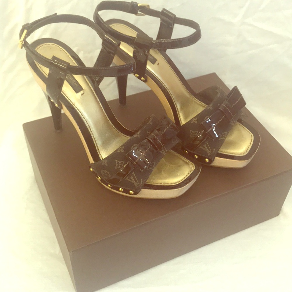 Louis Vuitton sandals